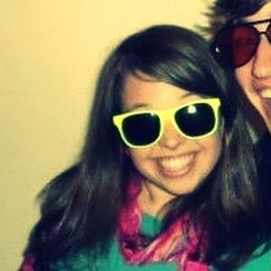 Meet your Posher, Andrea